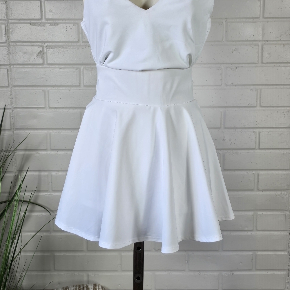 Baleaf White Mini Pleated Athletic Tennis Skort Size Medium